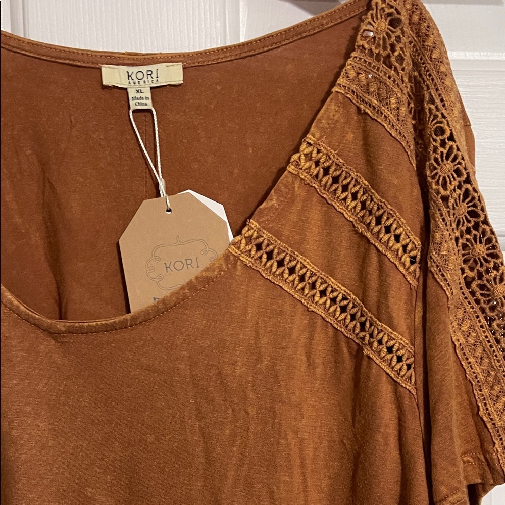 Kori Women's Rust Crochet Accent Top - Picture 2 of 4